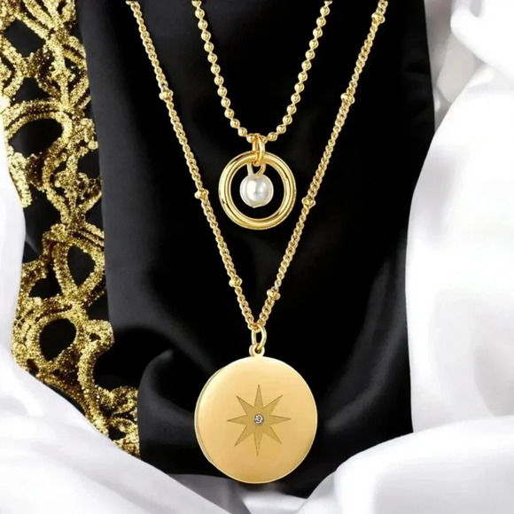 🆕️18K Gold Plated Star Charm Dainty Minimalist Layered Necklace with Faux Pearl - Picture 1 of 13